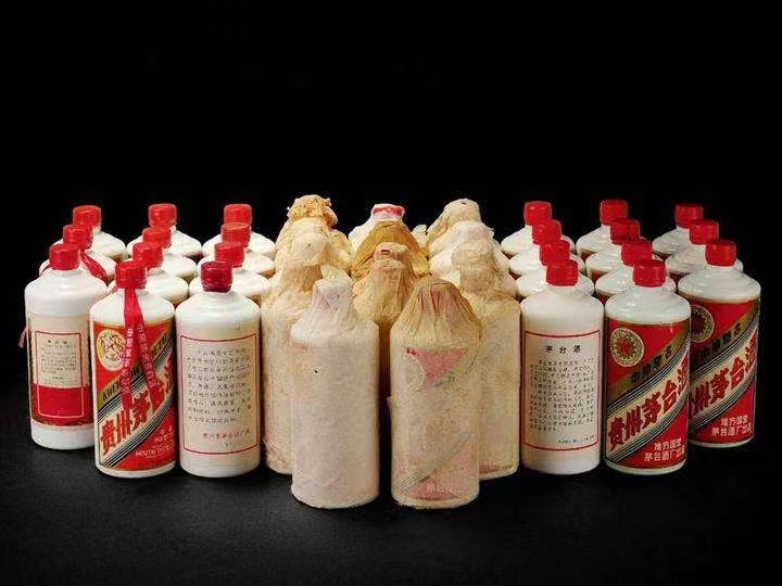 涉县老酒回收上门哪里回收(附近上门回收茅台酒）?